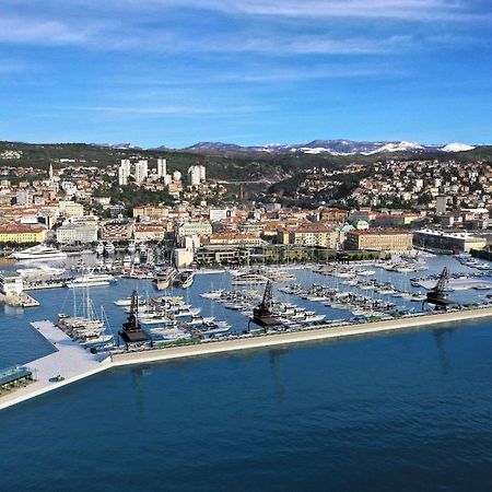 Apartment Jasna With Breathtaking Sea View, Terrace And Free Parking Hreljin Kültér fotó