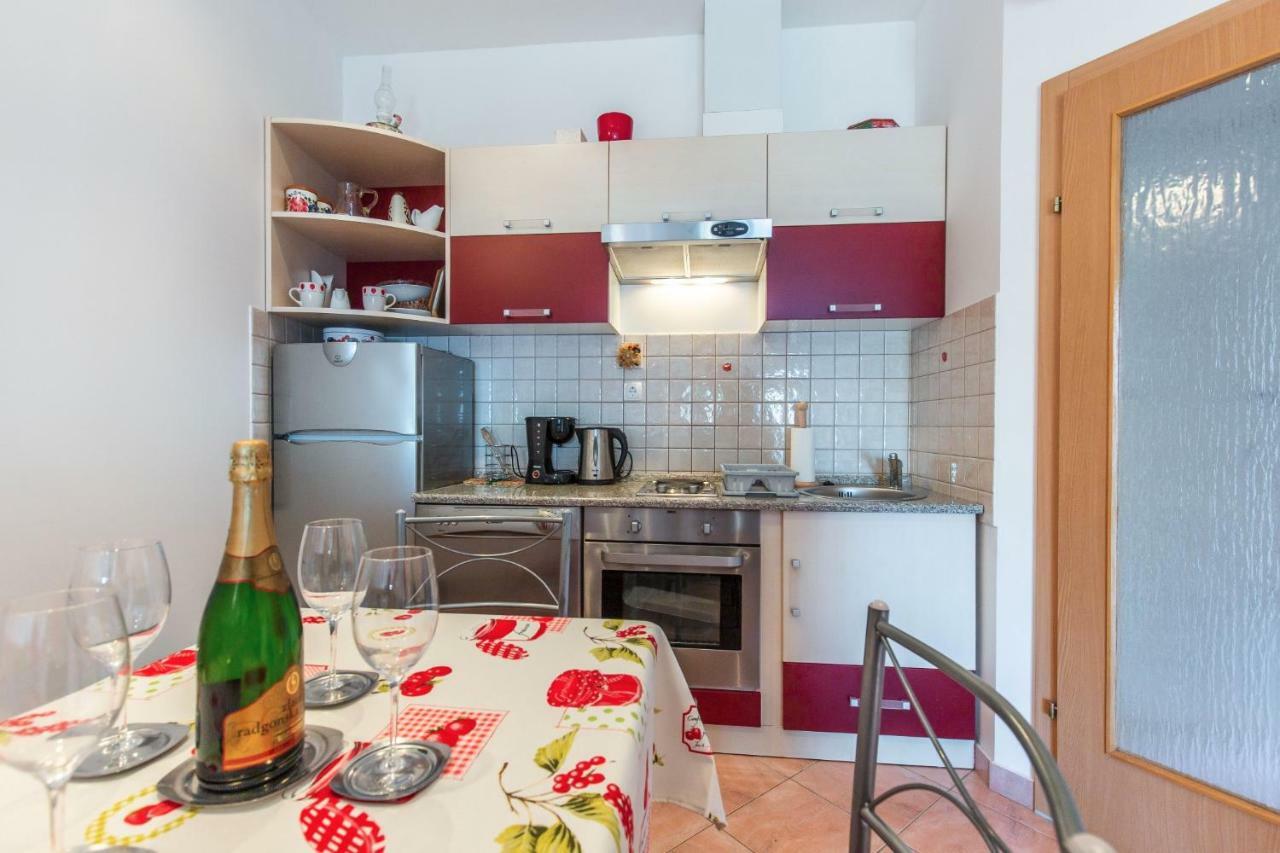 Apartment Jasna With Breathtaking Sea View, Terrace And Free Parking Hreljin Kültér fotó